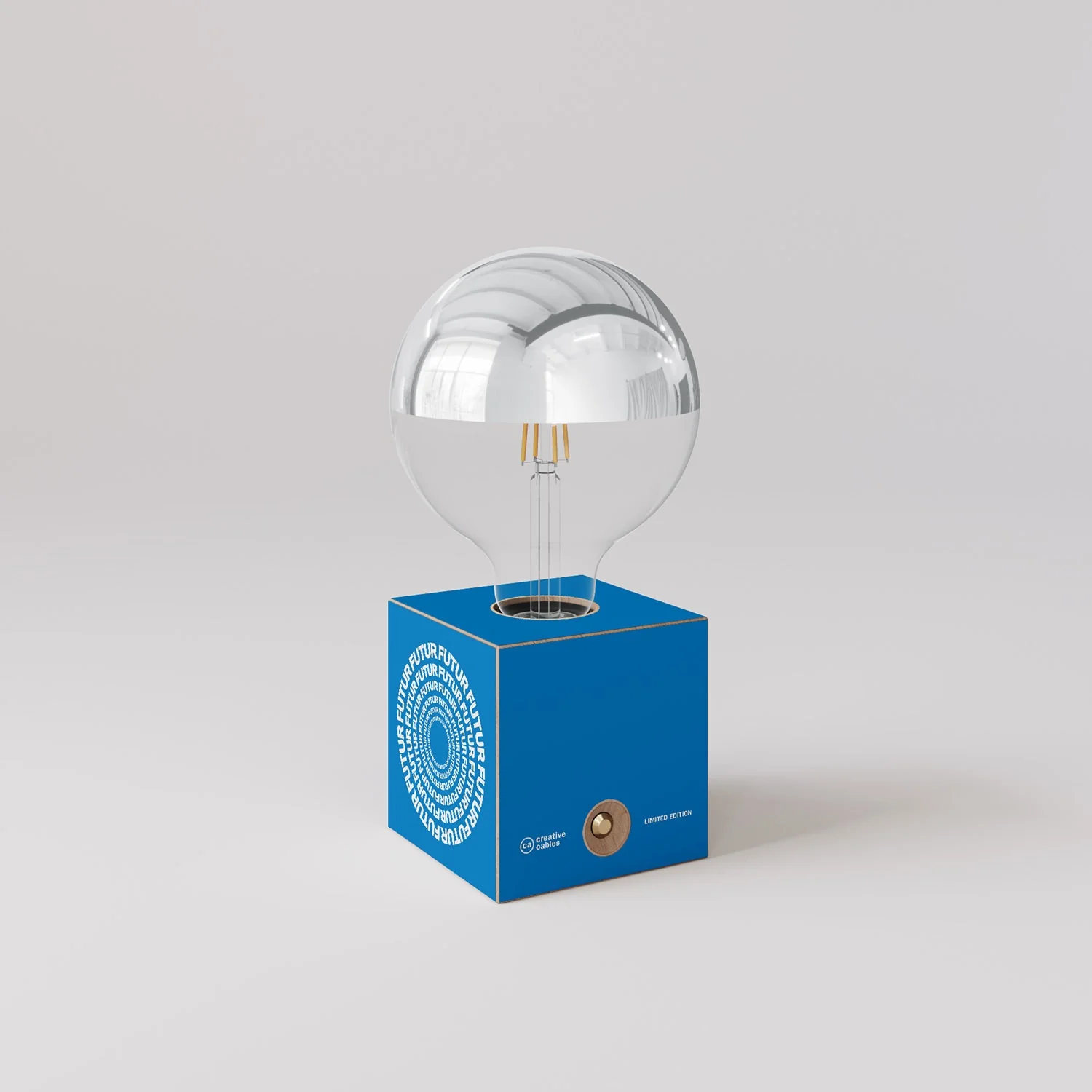 Cabless03 "Futur" batterijlamp met halve zilveren bol globe-lamp - Futur Festival - Image 3