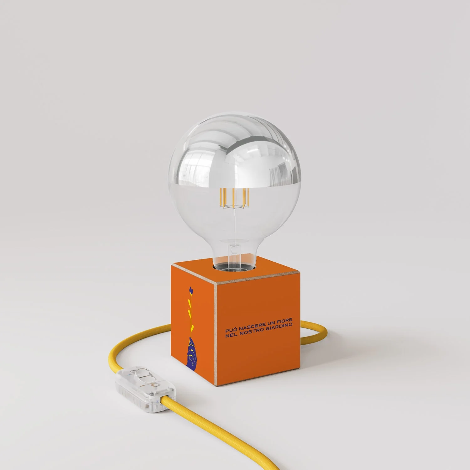 Tafellamp Cubetto "Può nascere un fiore" met globe Lichtbron halve zilveren bol - Santomanifesto - Image 3
